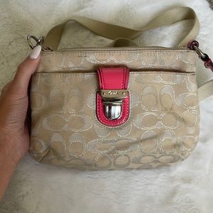 Coach Mini Crossbody Cream & Pink